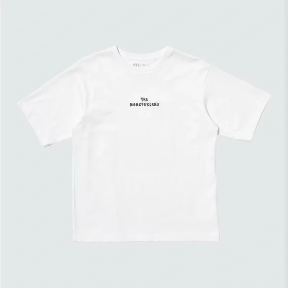 UNIQLO X POP MART T-SHIRT THE MONSTERS LABUBU - Picture 4 of 7